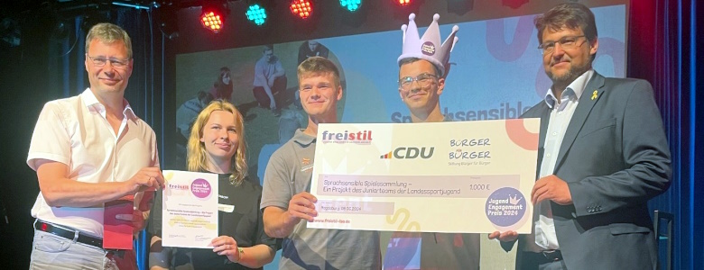 Bei der Preisverleihung des Jugendengagementspreises